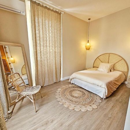 L'Ile Rousse, Hypercentre A 100 M De La Plage المظهر الخارجي الصورة